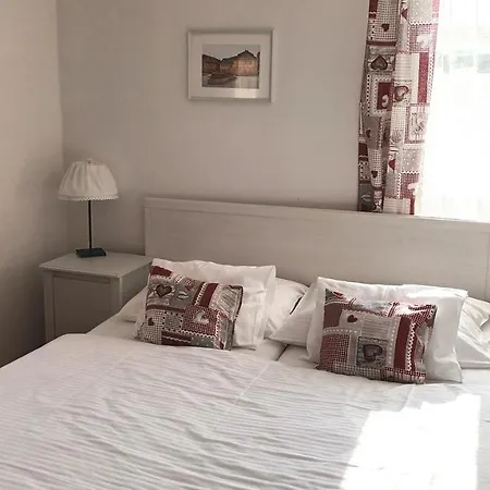 Strelnice Szálloda 3*