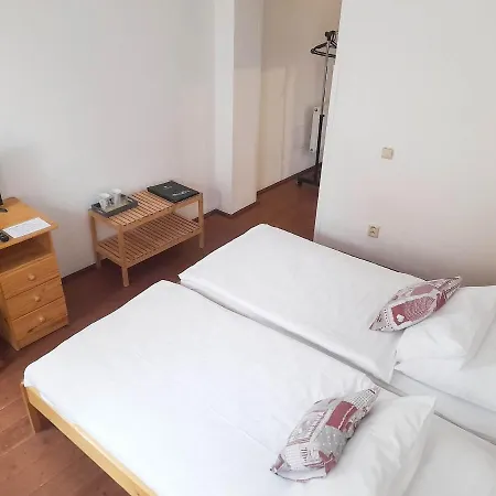 Strelnice 3* Teplice nad Metují
