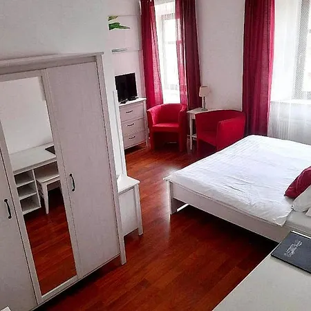 Szálloda Strelnice 3*