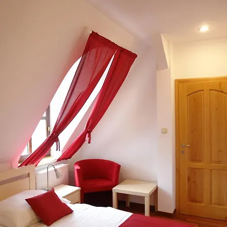 Szálloda Strelnice 3*