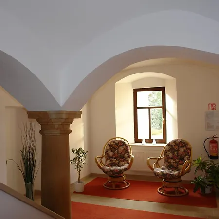 Hotel Strelnice 3*