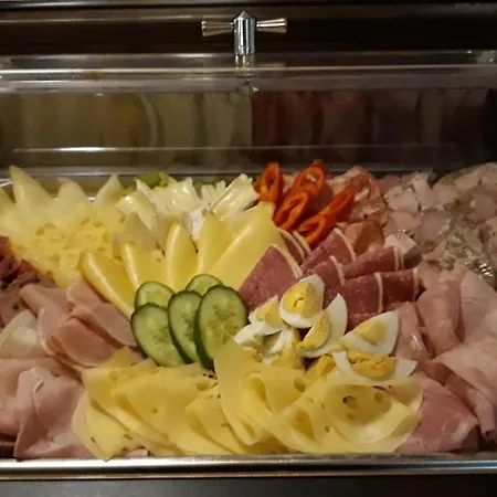 Strelnice Szálloda Teplice nad Metují