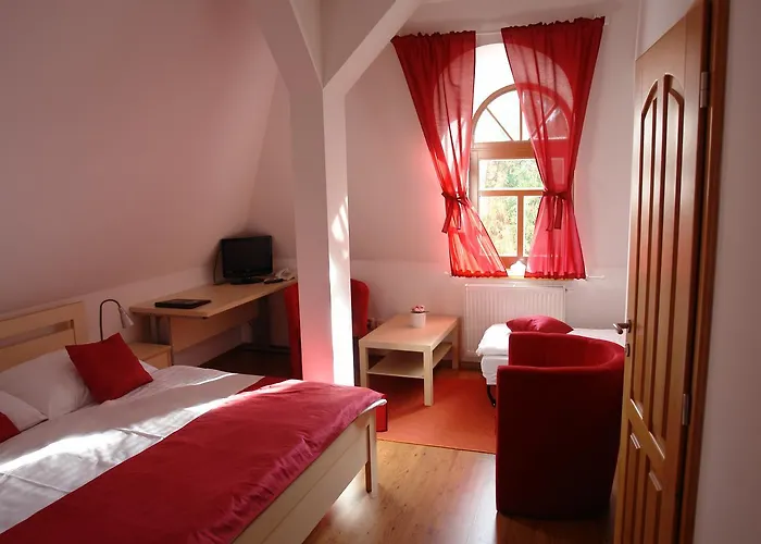 Otel Strelnice 3*
